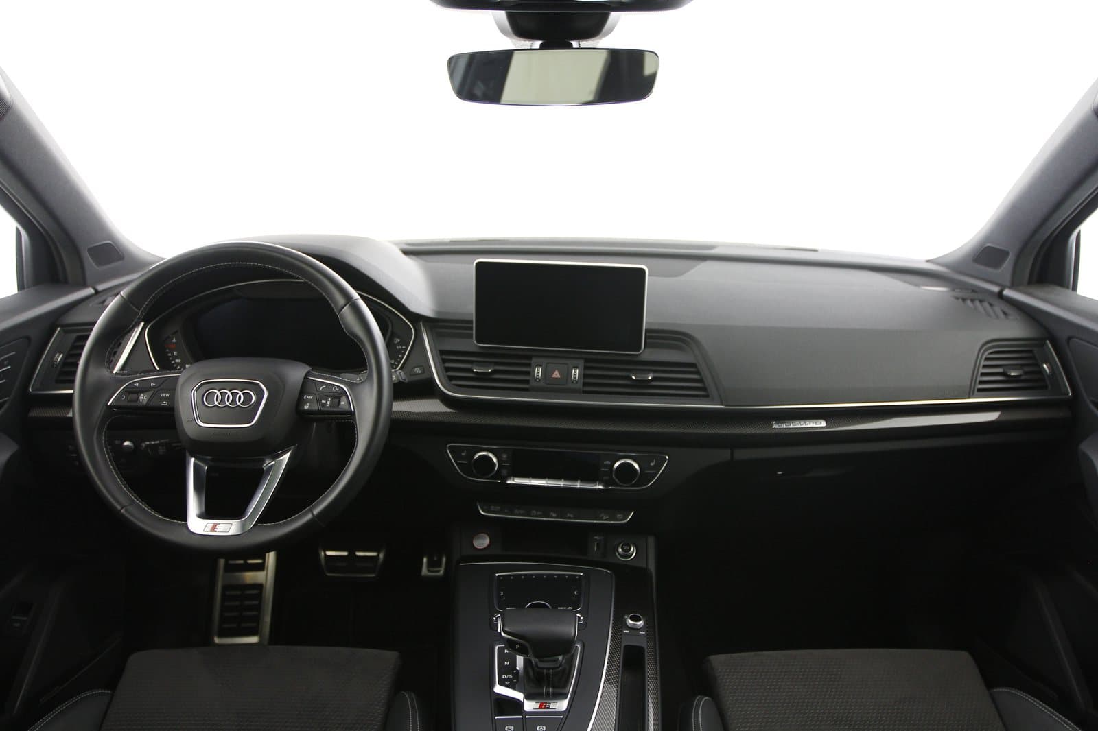 Audi - SQ5 3.0 TFSI quattro - 2190467 - Teaser - Interieur (1).JPG